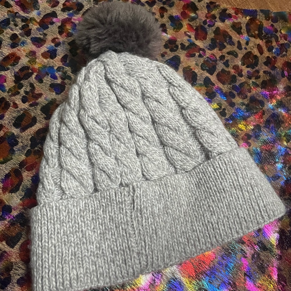 Eagles winter hat - Picture 2 of 4